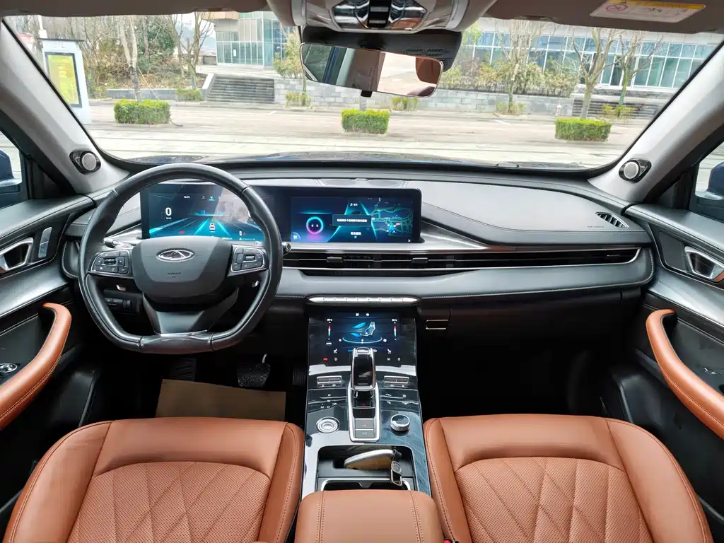 Tiggo 8 PLUS 2021 model 290TGDI DCT luxury version купить на сайте DeffCars