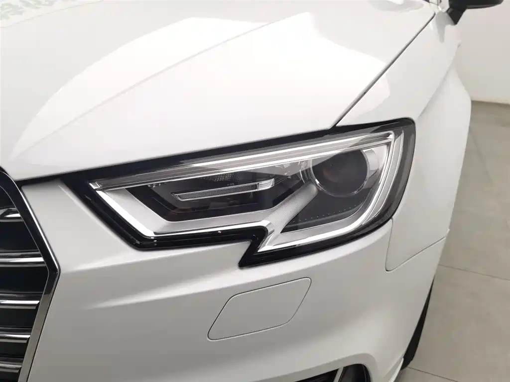 Audi A3 2020 Limousine 35 TFSI Enterprising National VI купить на сайте DeffCars
