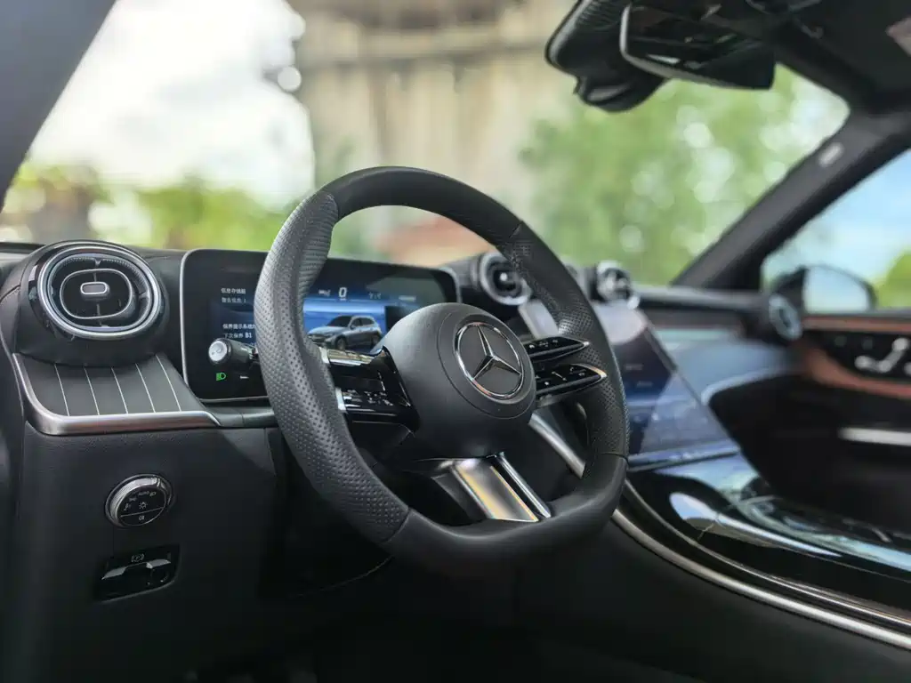 Mercedes-Benz GLC 2023 facelift GLC 300 L 4MATIC dynamic 7-seater купить на сайте DeffCars