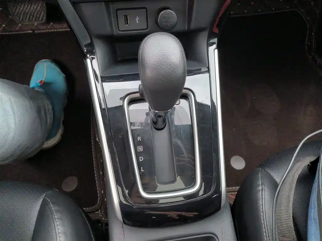 Sylphy 2022 facelift classic 1.6XL CVT luxury version купить на сайте DeffCars