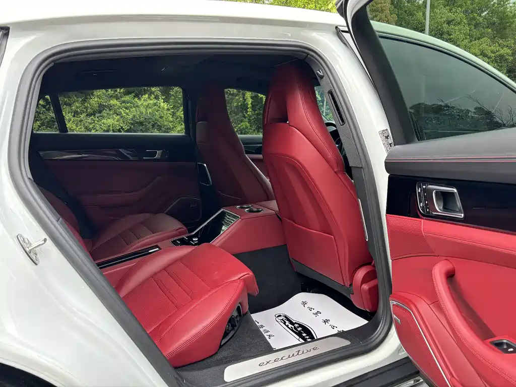 Panamera 2023 Panamera 4 Executive Extended Edition 2.9T купить на сайте DeffCars