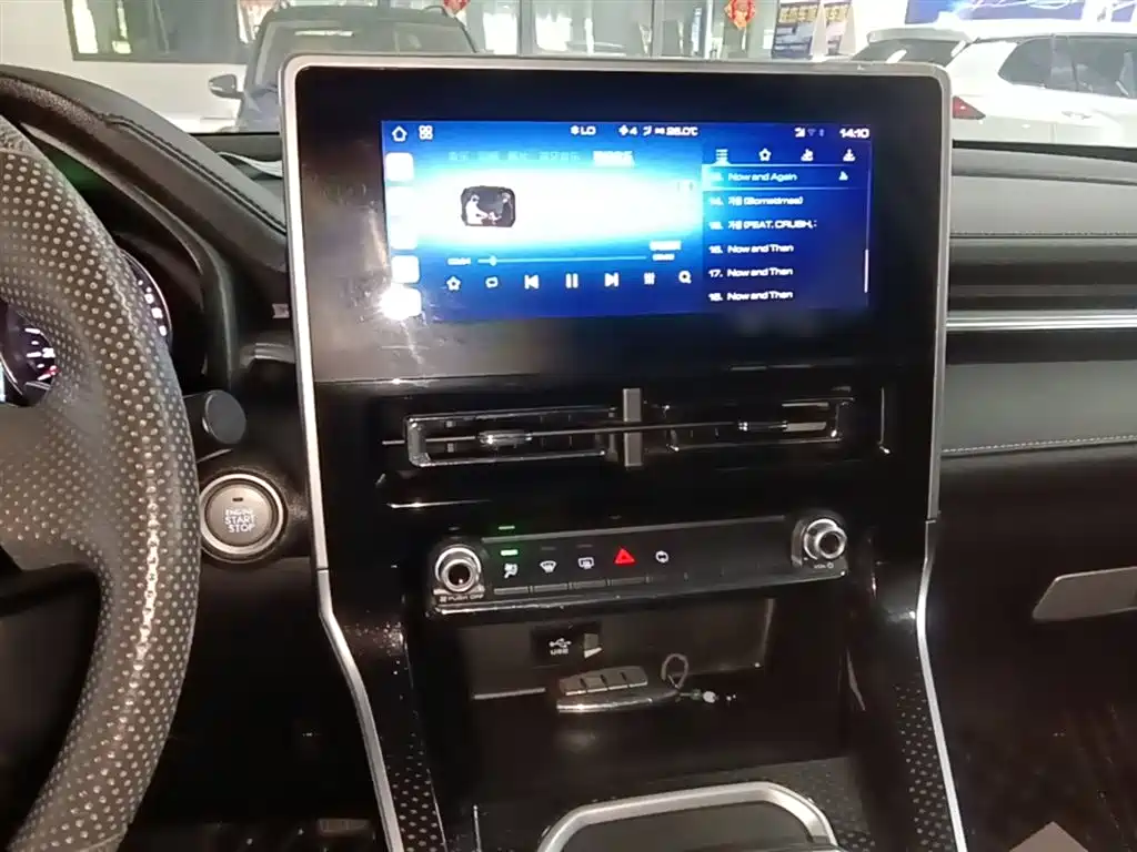Haval M6 2021 PLUS 1.5T DCT Elite Intelligent Connected Model купить на сайте DeffCars