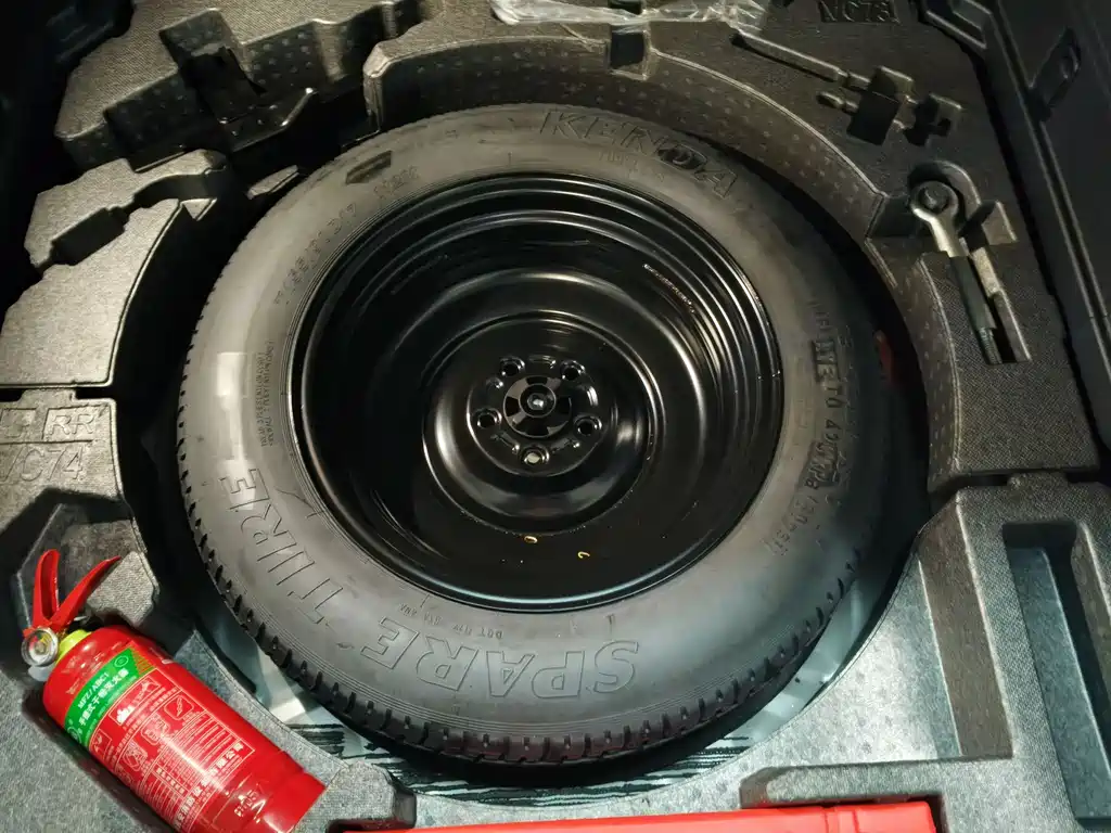 Mazda CX-50 Xingye 2023 2.0L Leading Edition купить на сайте DeffCars