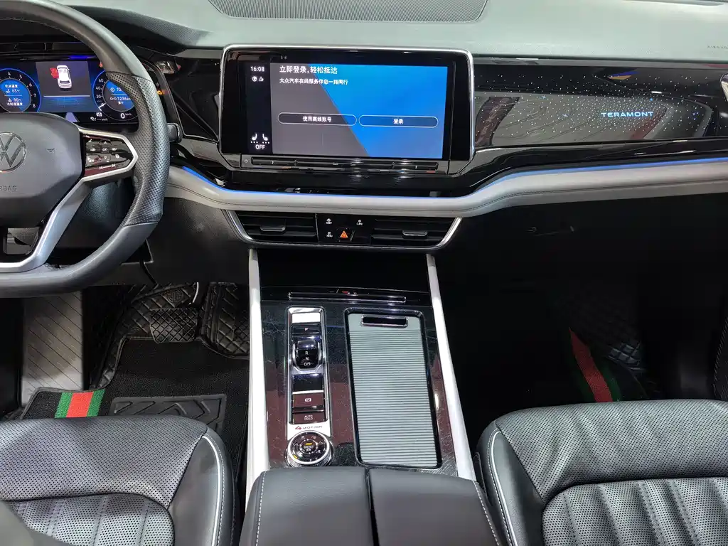 Touron 2022 380TSI four-wheel drive luxury version купить на сайте DeffCars