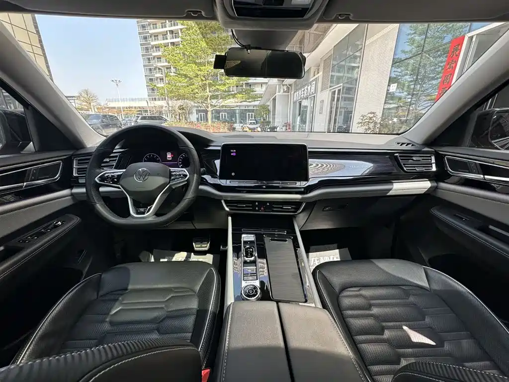 Touron 2022 Touron X 380TSI four-wheel drive respected flagship version купить на сайте DeffCars