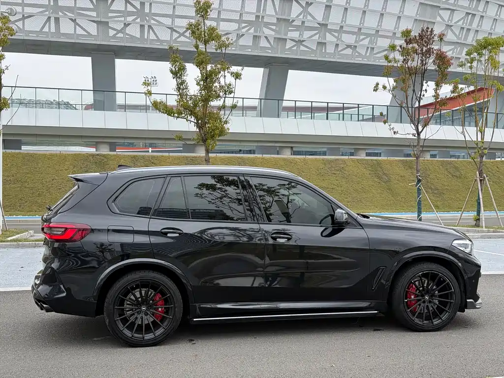 BMW X5 imported 2021 xDrive30i M sports package купить на сайте DeffCars