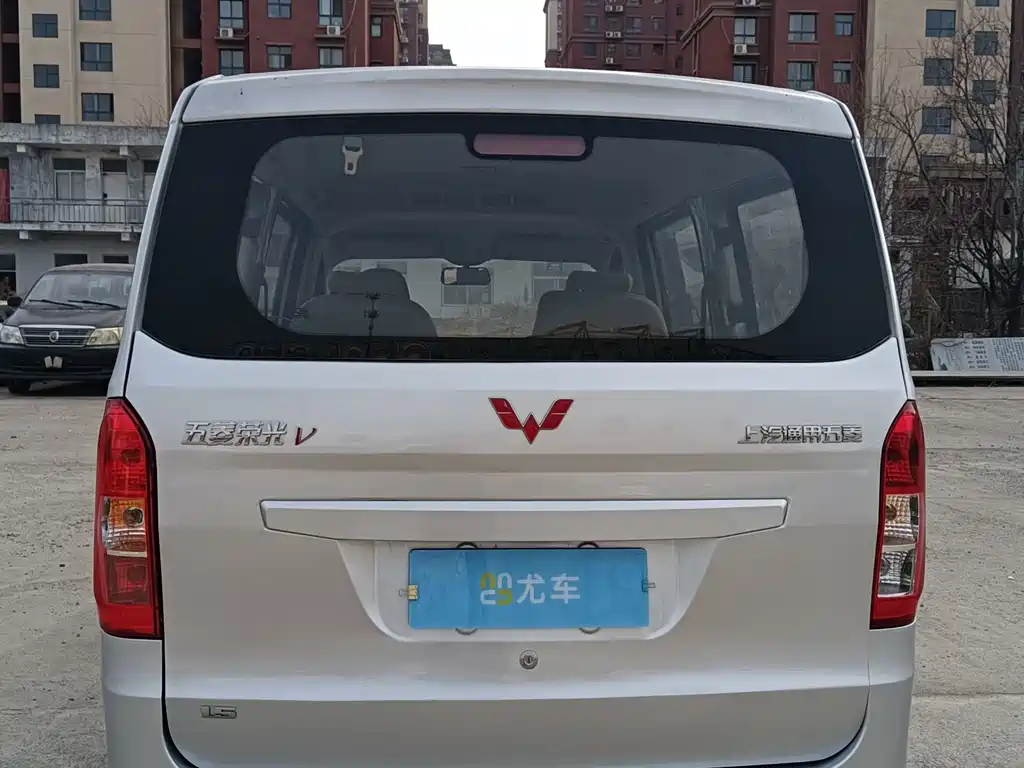 Wuling Rongguang V 2016 1.5L standard model купить на сайте DeffCars