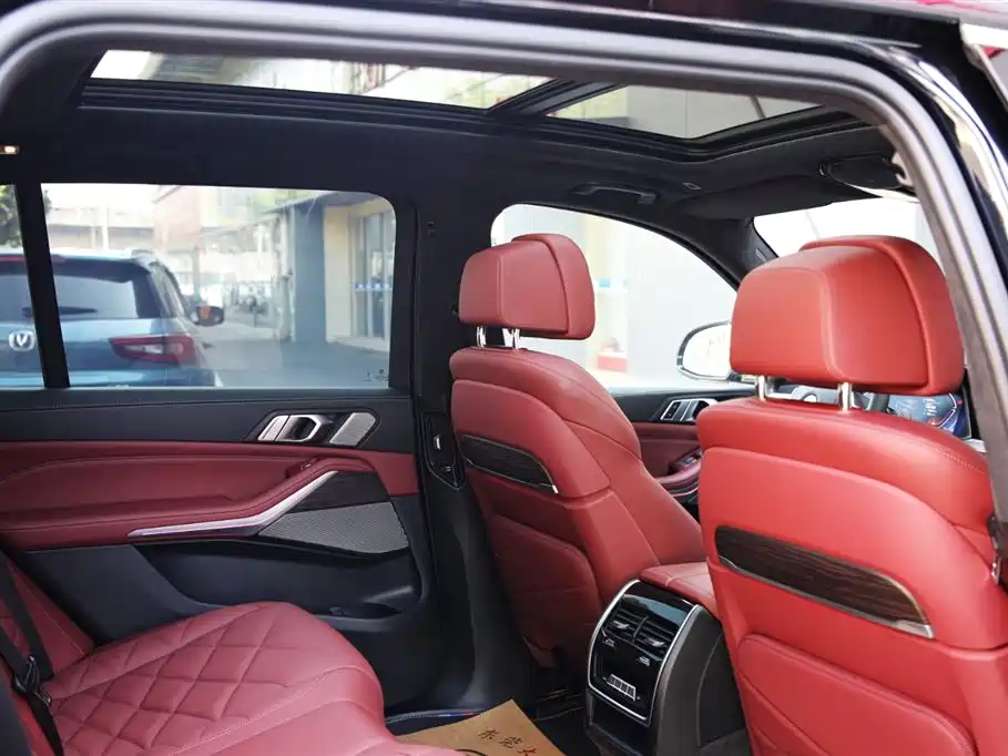 BMW X5 2022 facelift xDrive 40Li M sports package купить на сайте DeffCars