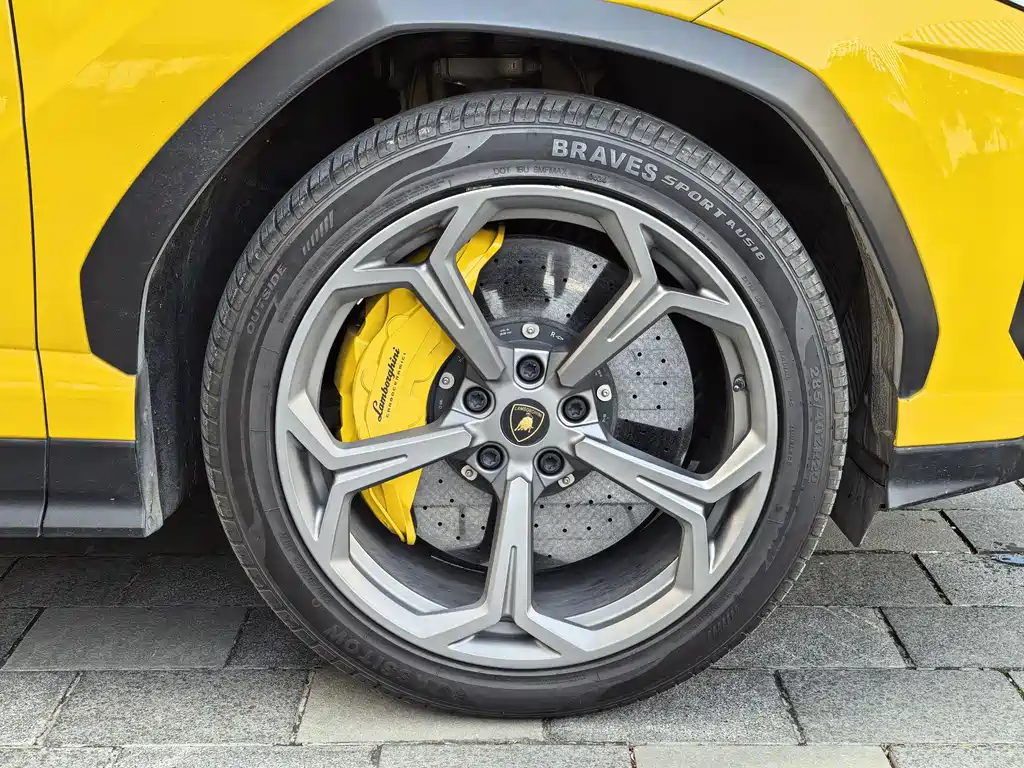 Urus 2021 4.0T V8 купить на сайте DeffCars