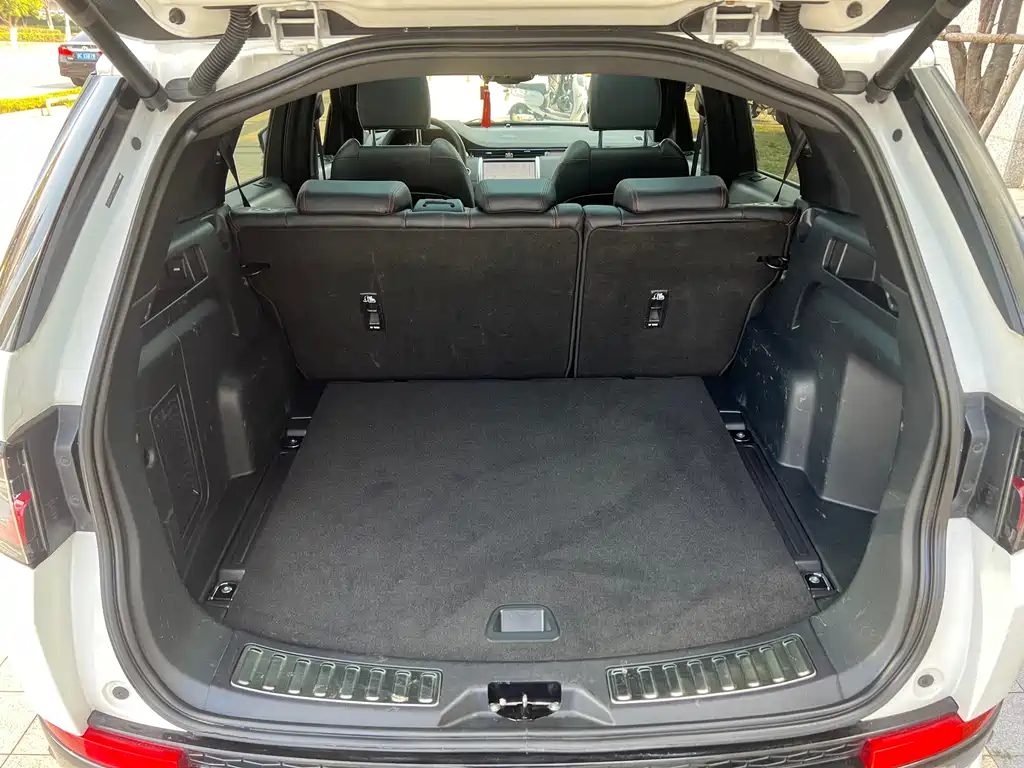 Discovery Sport 2022 249PS R-Dynamic SE Performance Technology Edition 5-seater купить на сайте DeffCars