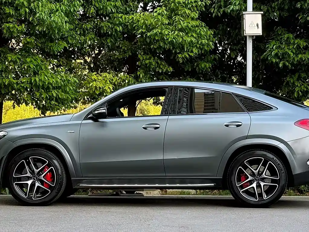 Mercedes-Benz GLE Coupe AMG 2022 AMG GLE 53 4MATIC+ Coupe SUV купить на сайте DeffCars