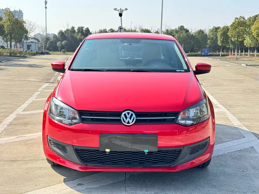 Polo 2013 1.4L manual fashion version купить на сайте DeffCars