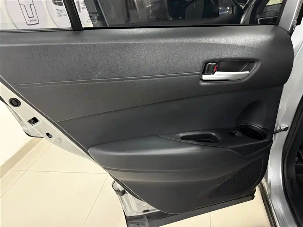 Fenglanda 2023 2.0L Intelligent Electric Hybrid Dual Engine Premium Edition купить на сайте DeffCars