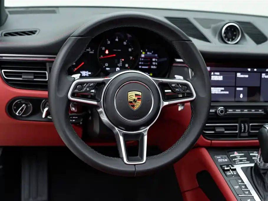 Macan 2021 Macan 2.0T купить на сайте DeffCars