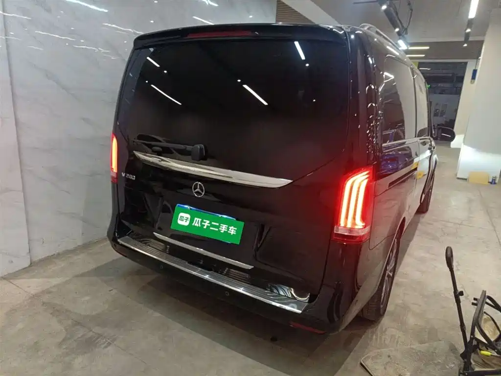 Mercedes-Benz V-Class 2020 V 260 Pilot Edition купить на сайте DeffCars
