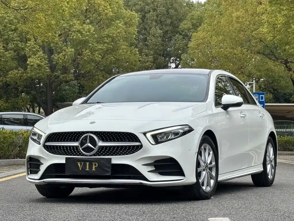 Mercedes-Benz A-Class 2021 A 200 L Sports Sedan Fashionable купить на сайте DeffCars