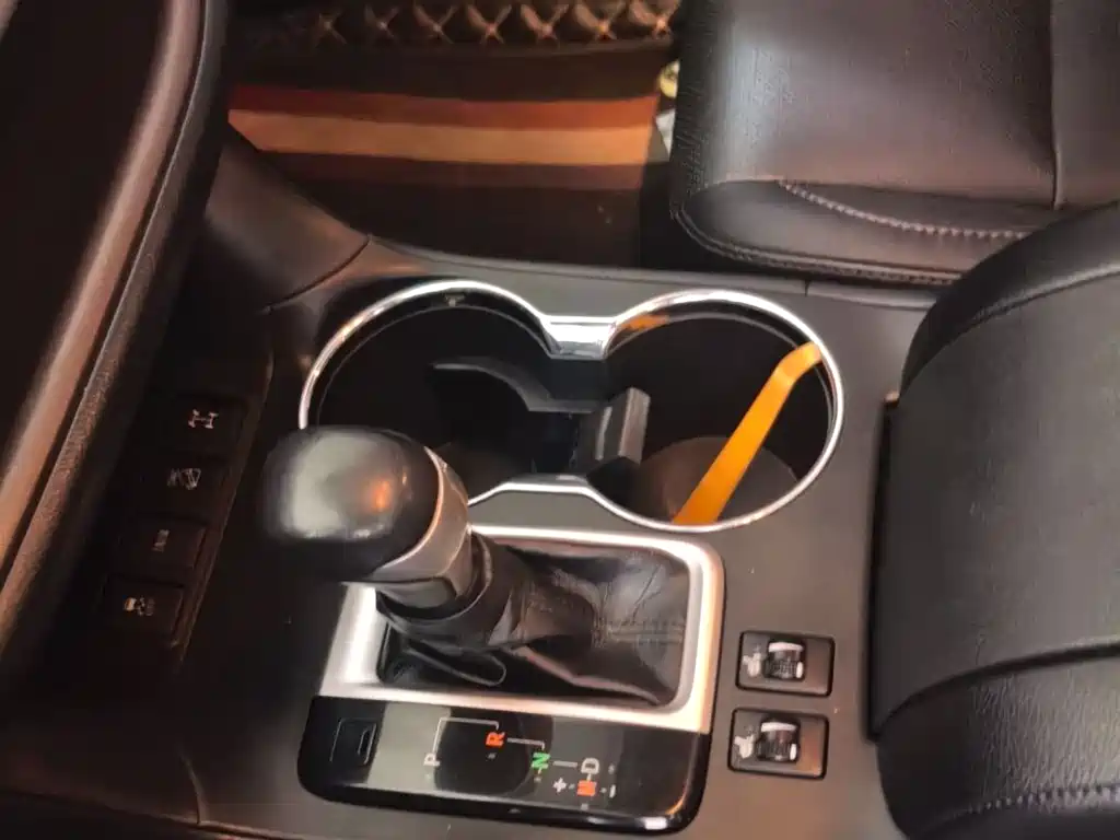 Highlander 2018 2.0T four-wheel drive premium version, 7 seats, National V купить на сайте DeffCars