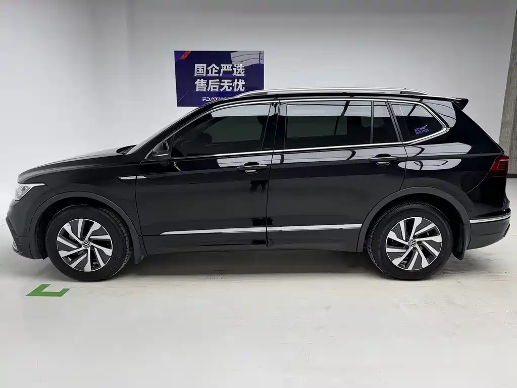 Tiguan L PHEV 2022 430PHEV Plug-in Hybrid Ultimate Edition купить на сайте DeffCars
