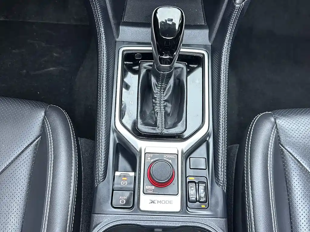 Forester 2022 2.0i AWD Deluxe Edition EyeSight купить на сайте DeffCars