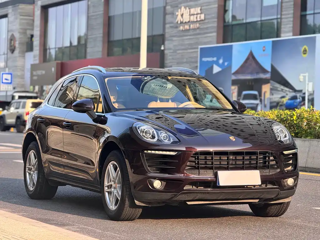Macan 2017 Macan 2.0T купить на сайте DeffCars