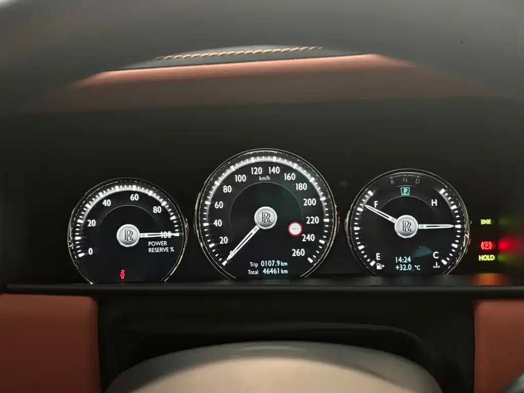 Cullinan 2018 five-seater version купить на сайте DeffCars