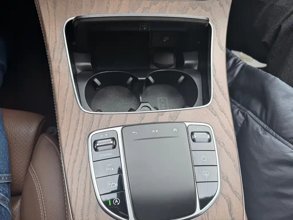 Mercedes-Benz E-Class 2022 E 300 L Luxury Model купить на сайте DeffCars