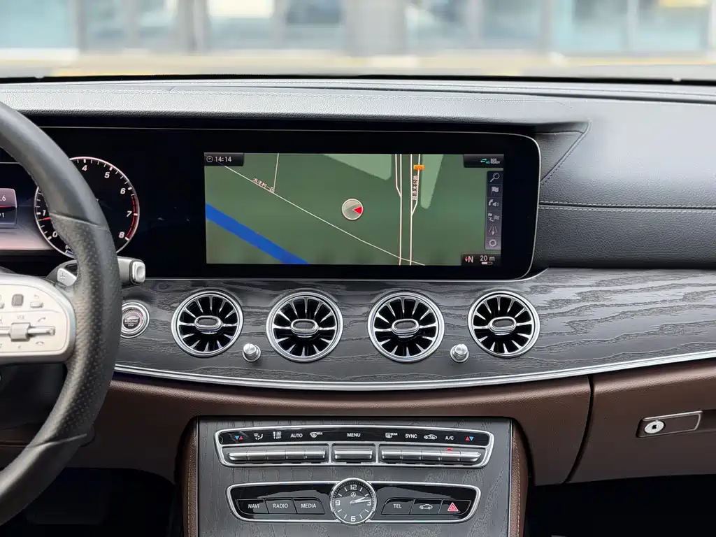 Mercedes-Benz E-Class 2020 E 300 L Sporty and Fashionable купить на сайте DeffCars