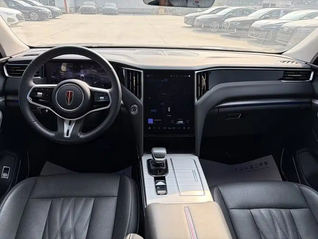 Hongqi HS7 PHEV 2024 2.0T PHEV four-wheel drive Qichang version 7 seats купить на сайте DeffCars