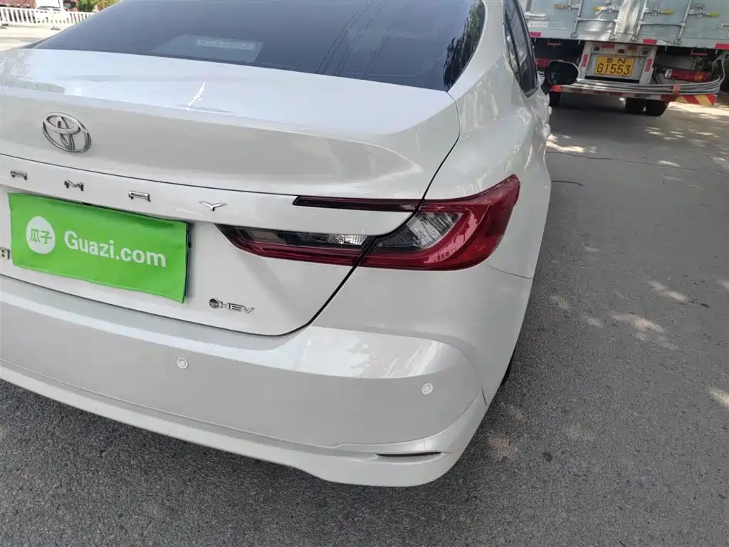 Camry 2024 Dual Engine 2.0HE Elite Edition купить на сайте DeffCars