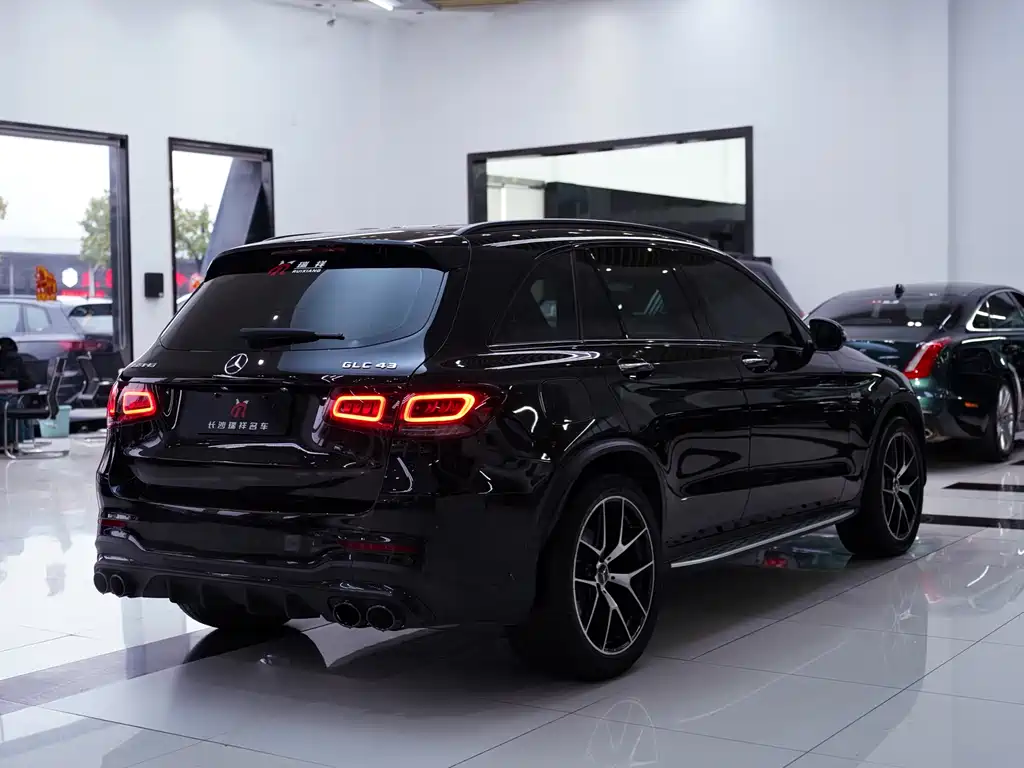 Mercedes-Benz GLC AMG 2022 AMG GLC 43 4MATIC купить на сайте DeffCars