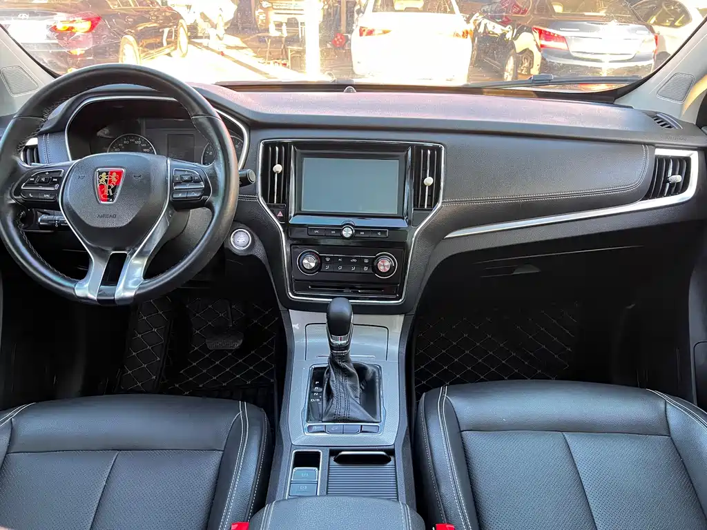 Roewe RX5 2018 20T two-wheel drive automatic flagship version купить на сайте DeffCars