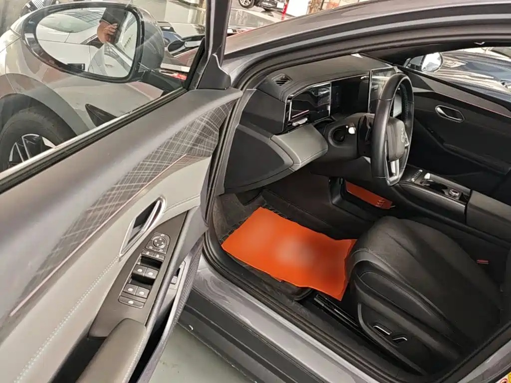 Qin L 2025 EV 545KM Excellent Type купить на сайте DeffCars