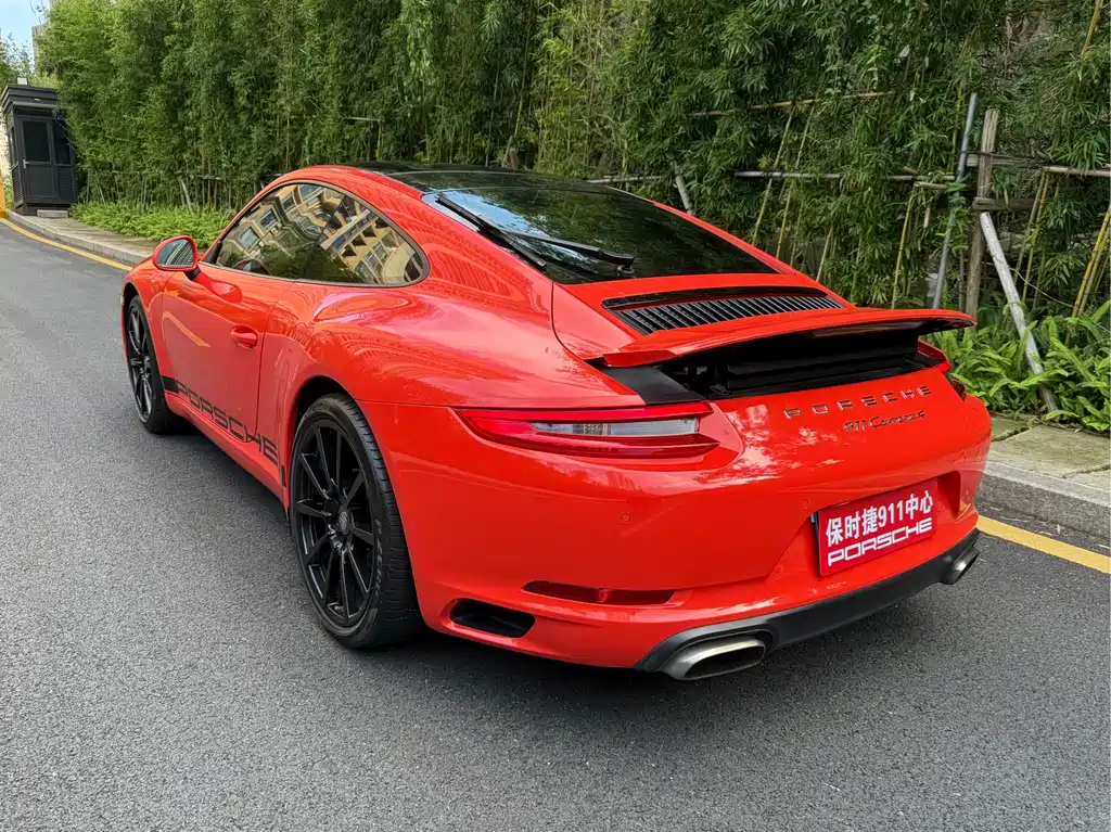 Porsche 911 2016 Carrera 3.0T купить на сайте DeffCars