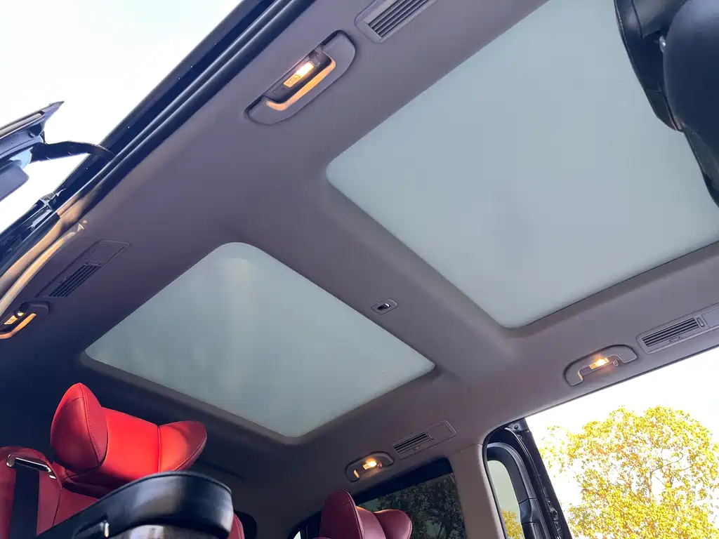 Mercedes-Benz V-Class 2018 V 260 Pilot Edition National VI купить на сайте DeffCars