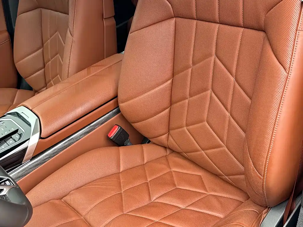 BMW 7 Series 2023 facelift 740Li exclusive M sports package купить на сайте DeffCars