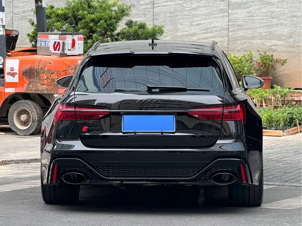 Audi RS 6 2024 RS 6 4.0T Avant performance купить на сайте DeffCars