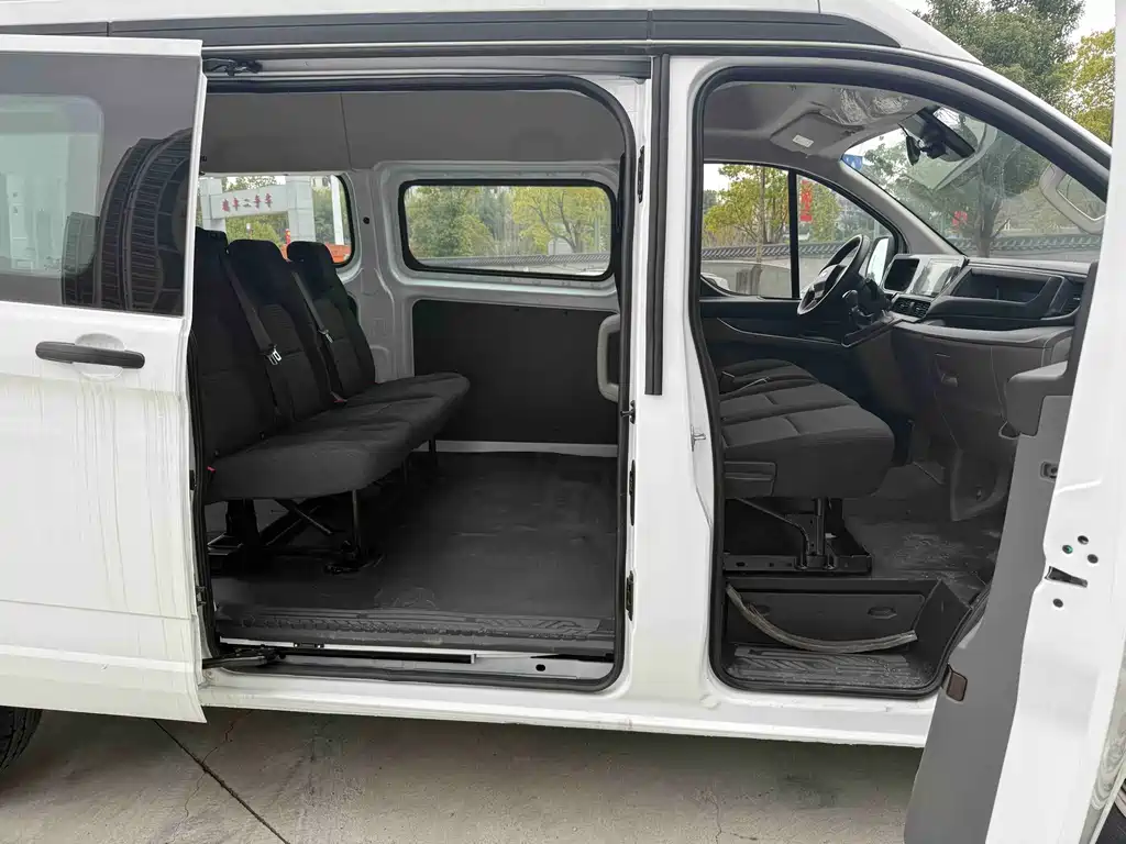 Transit 2023 2.0T diesel manual multi-functional commercial vehicle with 5/6 seats in the center axle and top купить на сайте DeffCars
