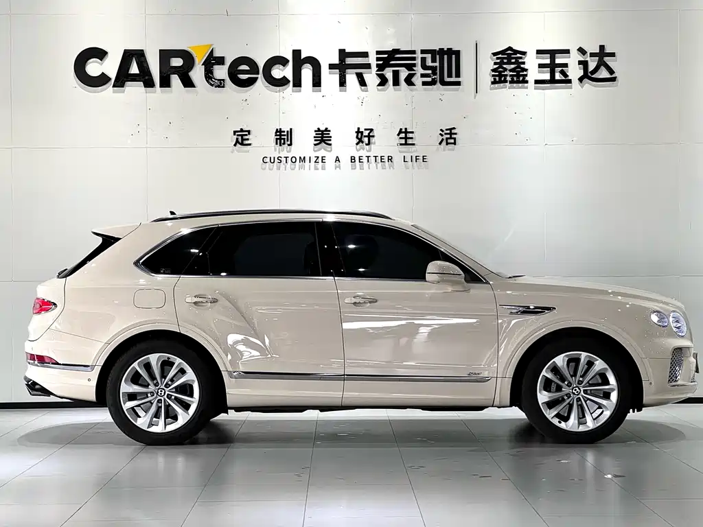 Bentayga plug-in hybrid 2021 3.0T PHEV купить на сайте DeffCars