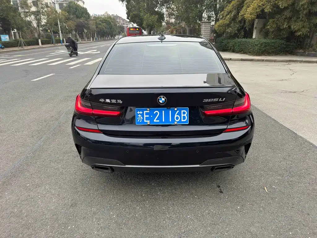 BMW 3 Series 2022 facelift 325Li M Sports Package купить на сайте DeffCars