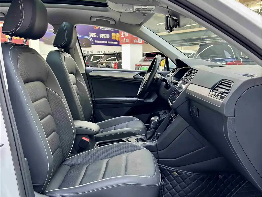 Tiguan L New Energy 2020 430PHEV plug-in hybrid flagship version купить на сайте DeffCars