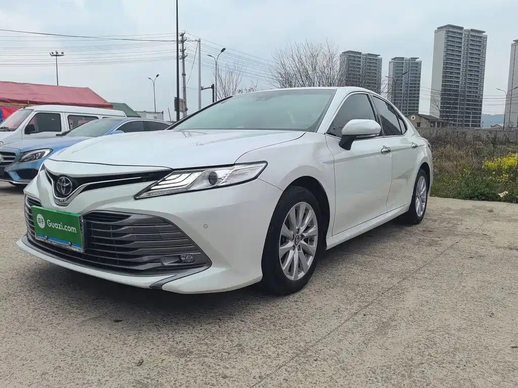Camry 2019 2.0G Deluxe Edition National VI купить на сайте DeffCars
