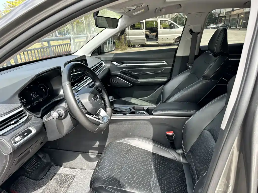 Emgrand 2021 UP 1.5L CVT luxury model купить на сайте DeffCars