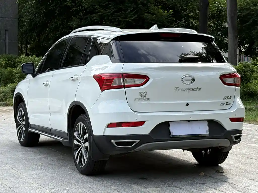 Trumpchi GS4 2015 200T G-DCT Deluxe Edition купить на сайте DeffCars