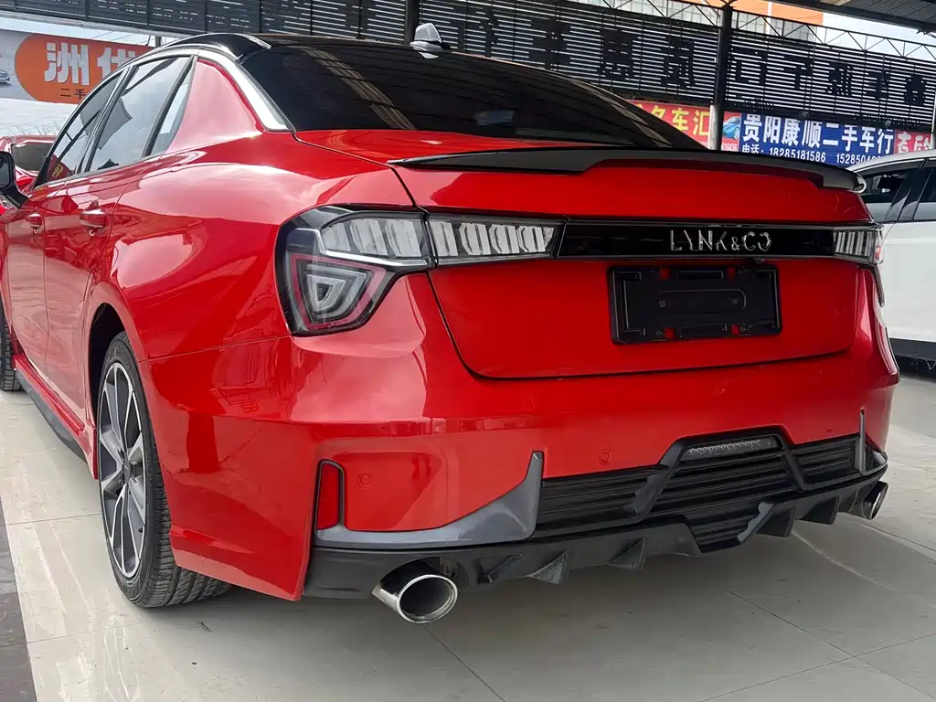 Lynk & Co 03 2018 1.5TD DCT Powerful Edition National V купить на сайте DeffCars