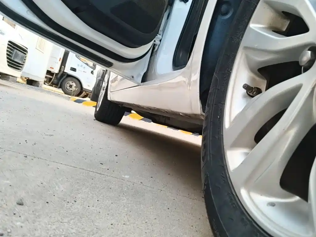 Yinglang 2018 15T Manual Elite National V купить на сайте DeffCars