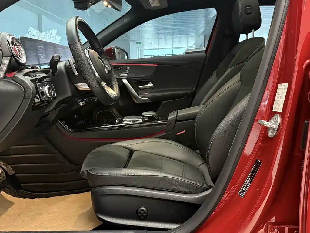 Mercedes-Benz A-Class 2019 A 200 L sports sedan first special edition купить на сайте DeffCars