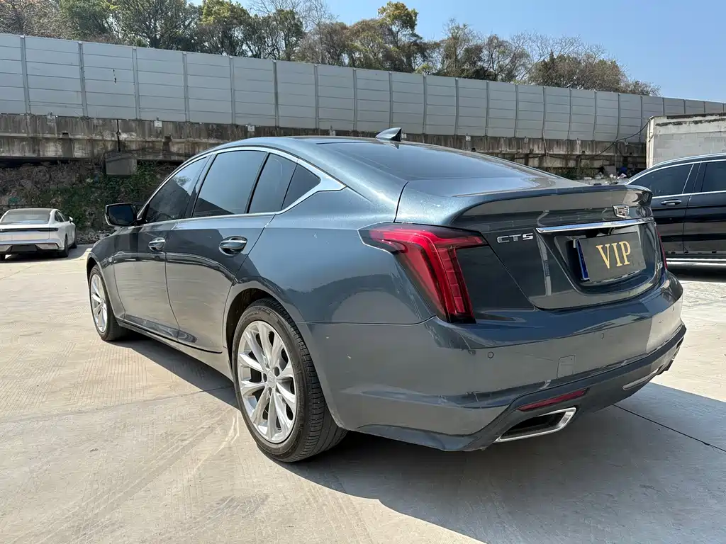 Cadillac CT5 2022 28T luxury model купить на сайте DeffCars