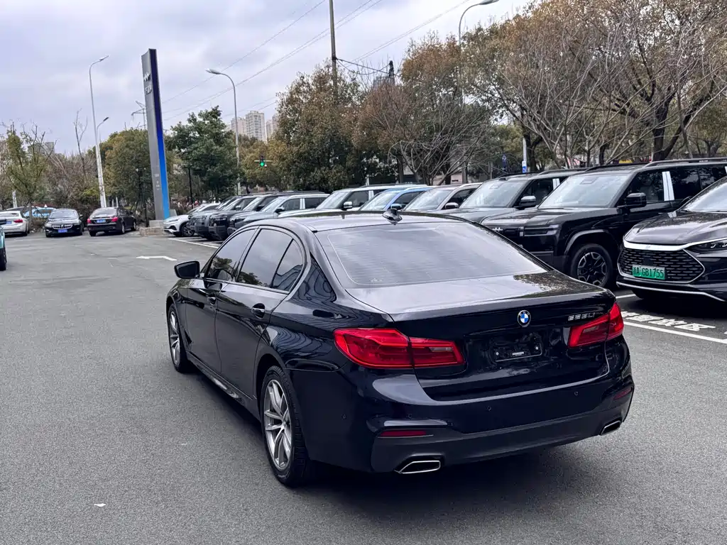 BMW 5 Series 2018 525Li Luxury Package купить на сайте DeffCars