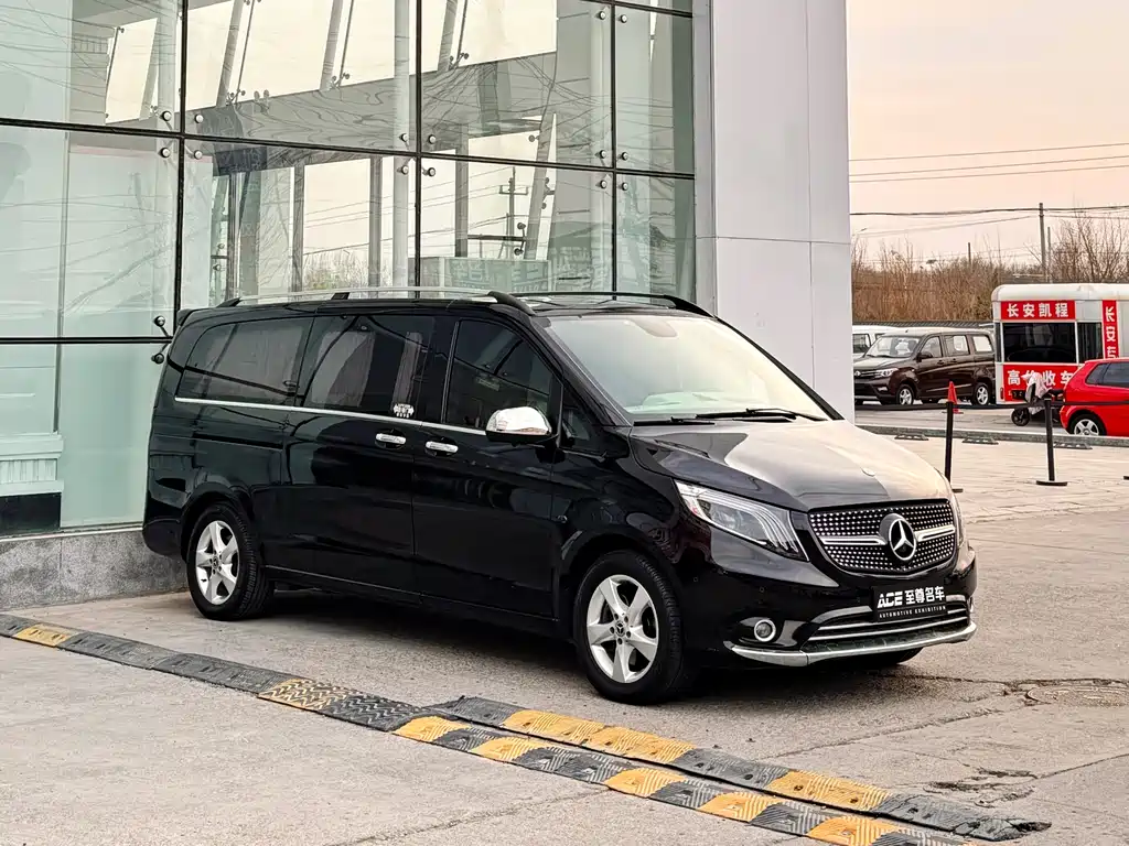 Vito 2020 2.0T Business Edition 7 seats купить на сайте DeffCars