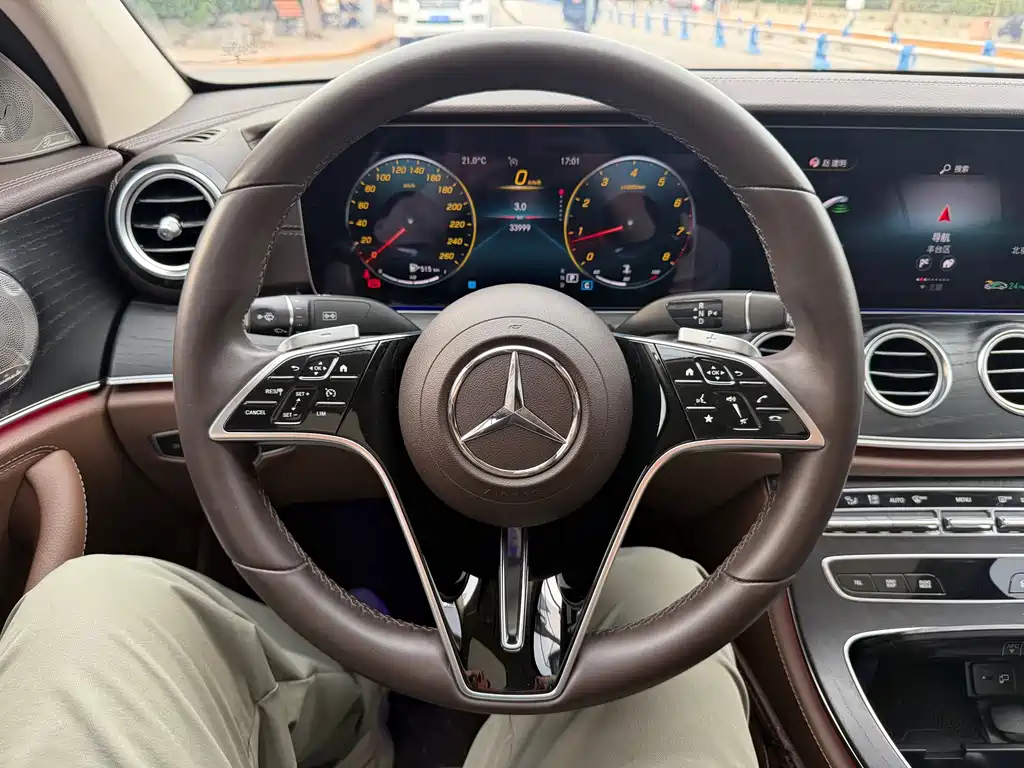 Mercedes-Benz E-Class 2022 facelift E 300 L fashionable model купить на сайте DeffCars